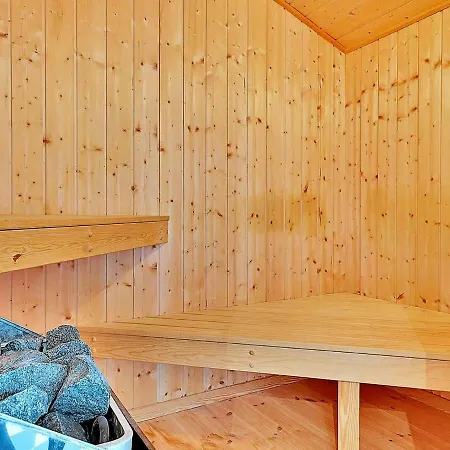 Three-bedroom Holiday In 30 Holiday home Blavand